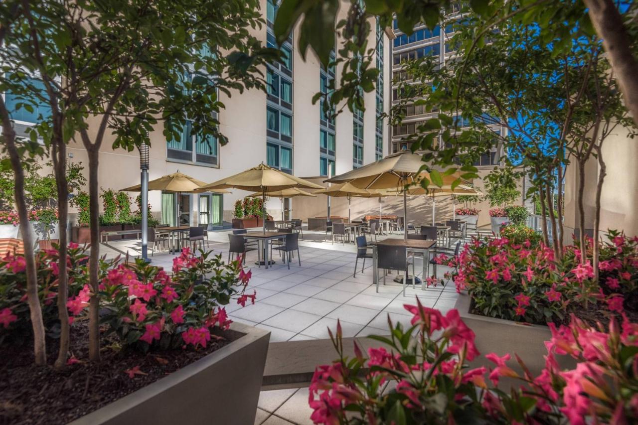 Hotel Courtyard By Marriott Bethesda Chevy Chase Exteriér fotografie