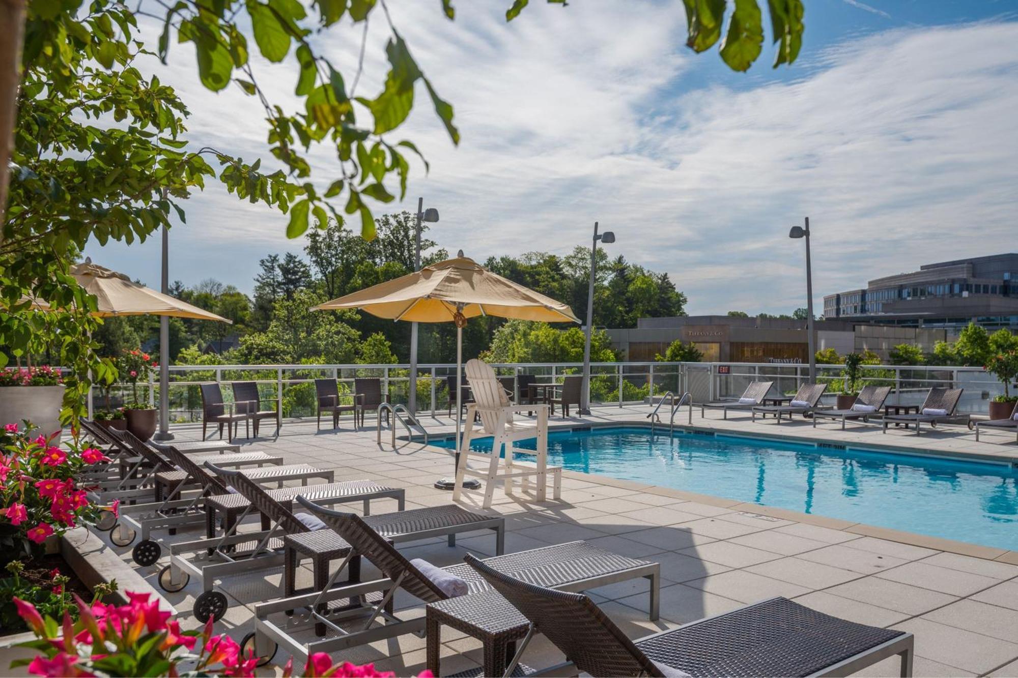 Hotel Courtyard By Marriott Bethesda Chevy Chase Exteriér fotografie